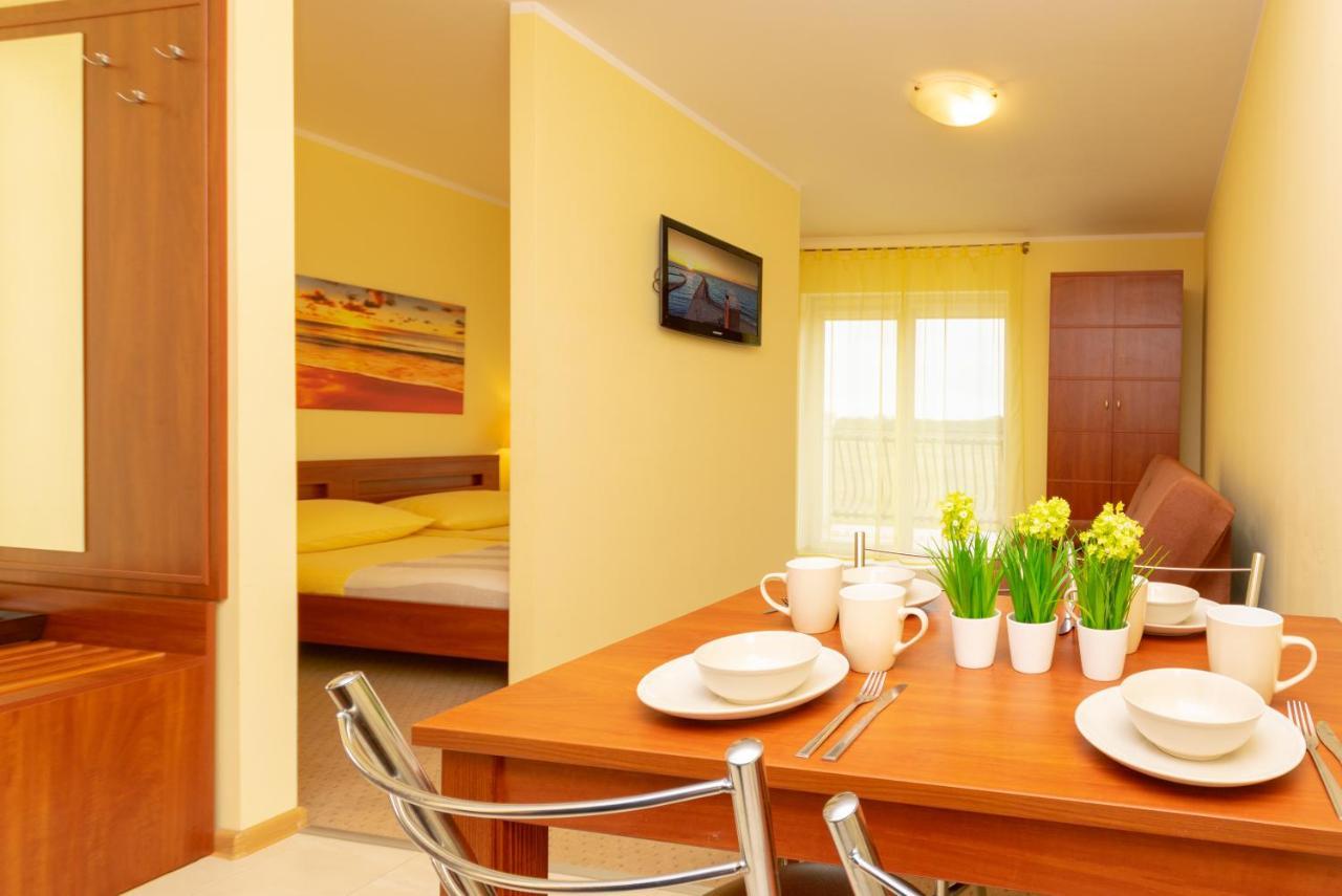 Pensjonat Marynarski - Apartamenty Darlowko Exterior photo